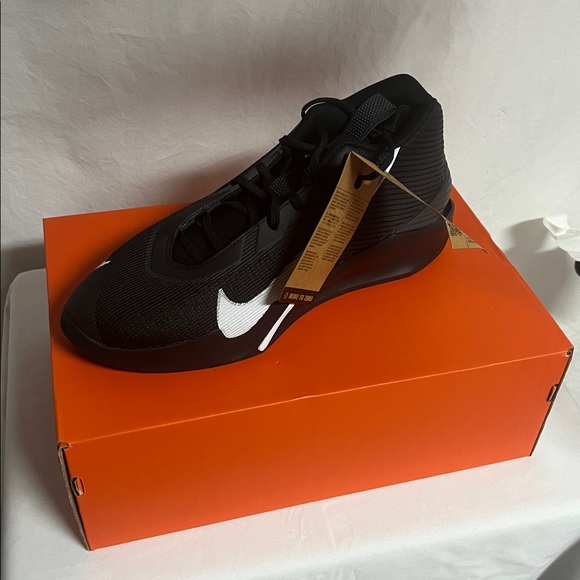 Nike Other - Nike G.T. Jump Academy’s (Black/White-Metallic/Silver) Size 11 Men